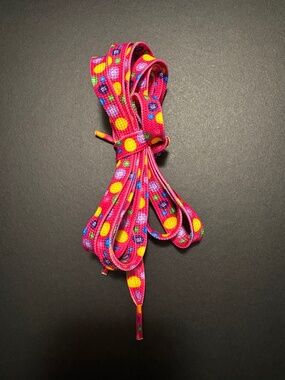 M&M shoe laces